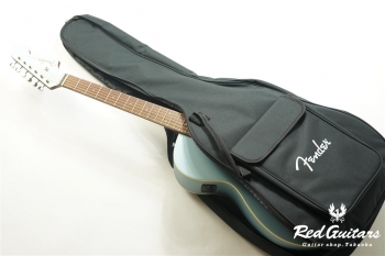 Newporter Player - Ice Blue Satin